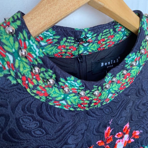 Bohemian beaded fit and flare dress - Picture 6 of 9